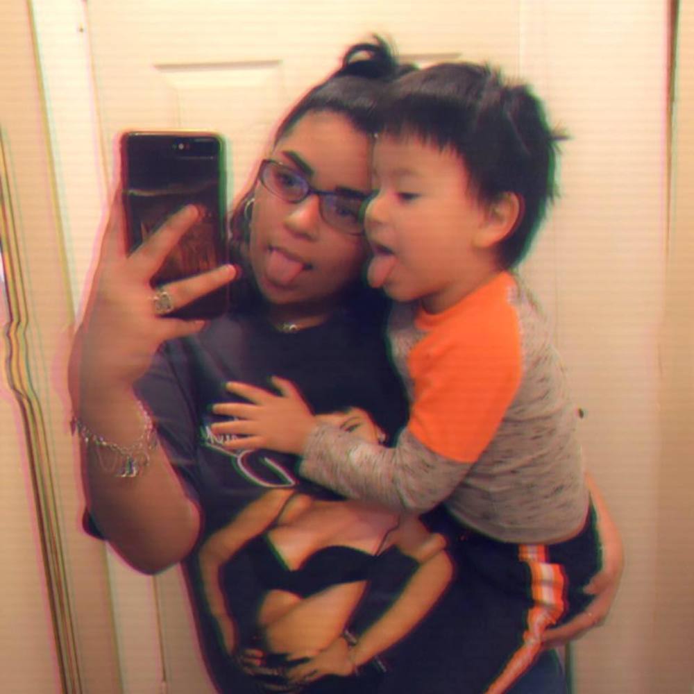 Meet your Posher, Michaela